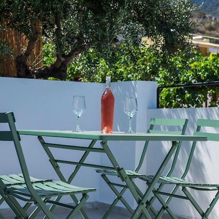 Gioma Garden Villas Истро Экстерьер фото
