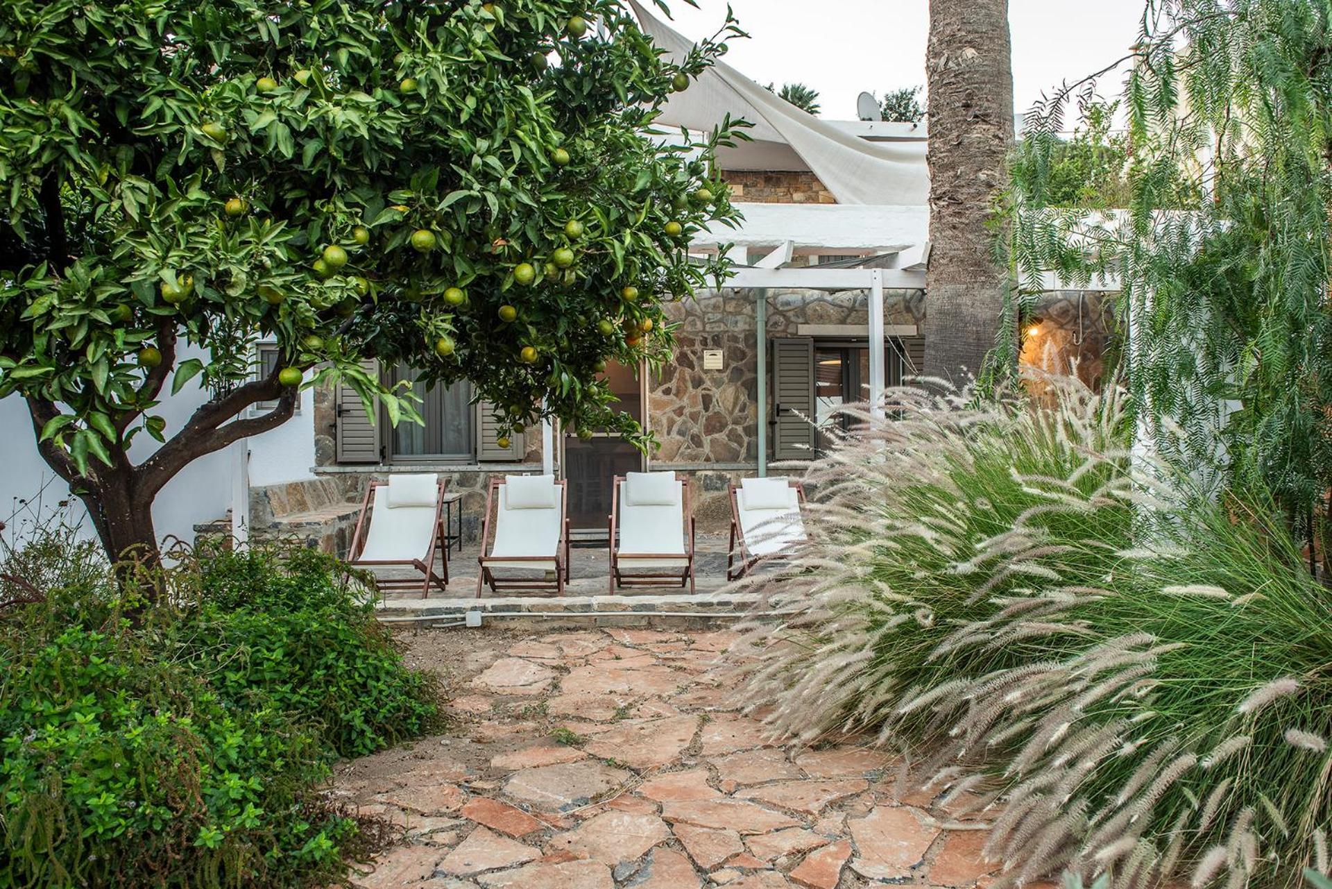 Gioma Garden Villas Истро Экстерьер фото